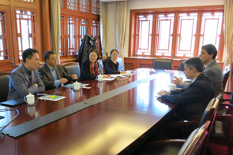 都灵理工大学董事长到访信息公司.jpg 都灵理工大学董事长到访信息公司.jpg